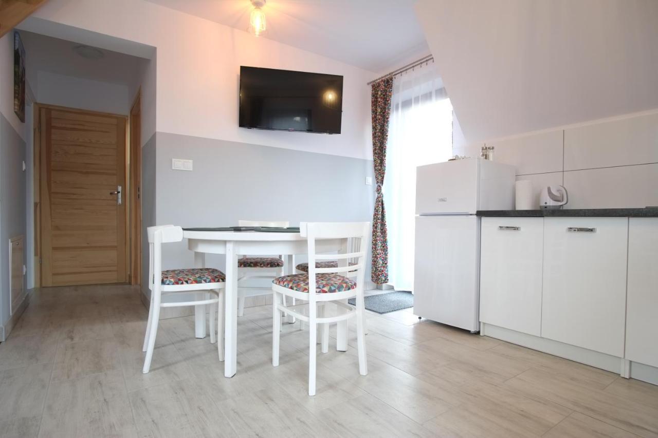 Apartamenty Magiczny Kacik 波罗宁 外观 照片