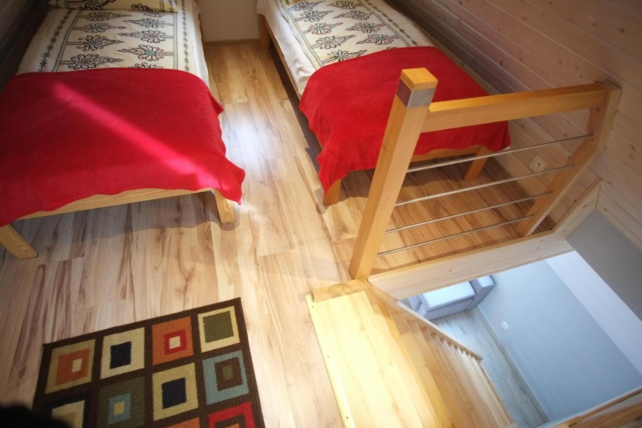Apartamenty Magiczny Kacik 波罗宁 外观 照片